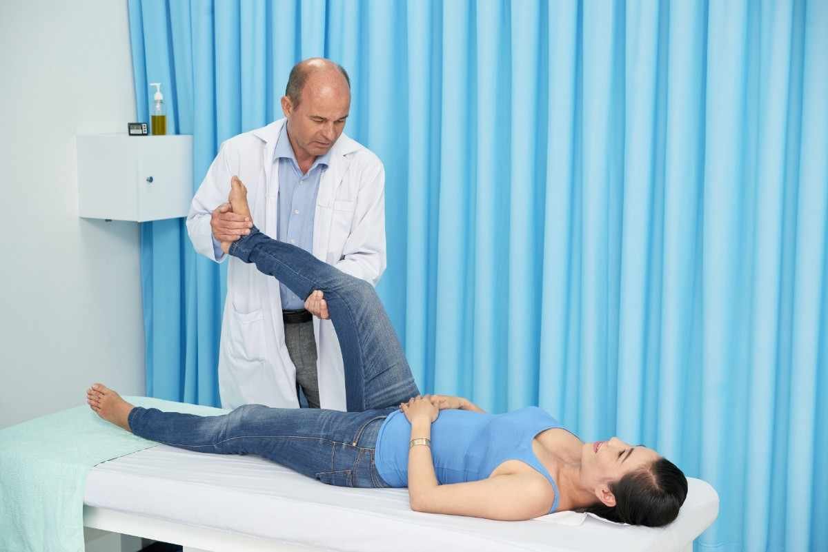 Hip joint replacement orthopedic treatment
